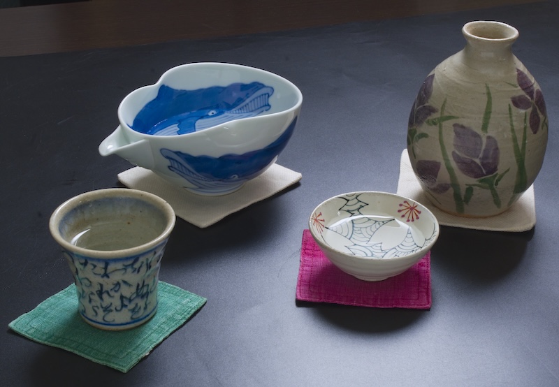 （小手指しみずの）日本酒の酒器の写真